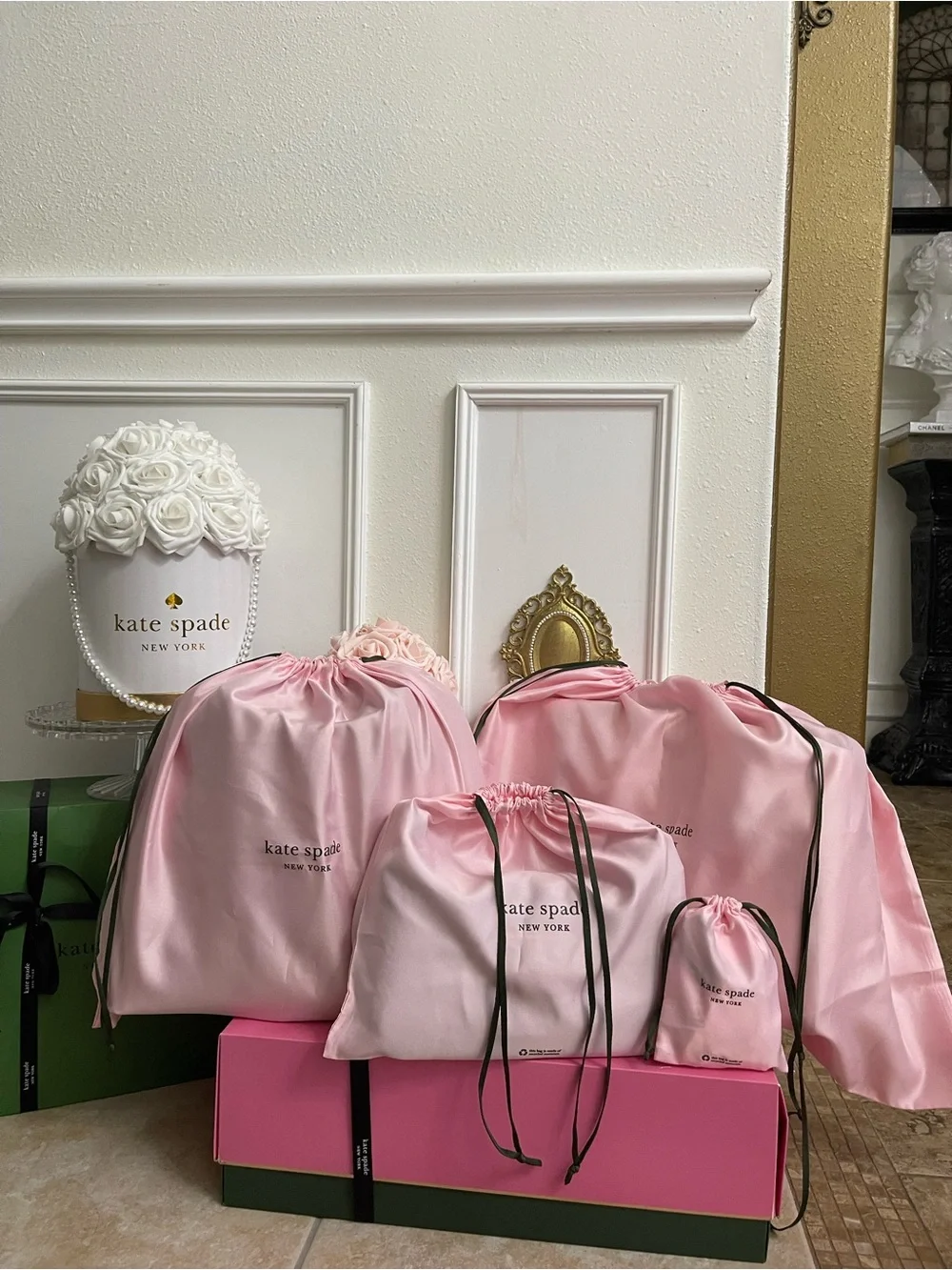 Kate Spade New York Cream Dust Bag for Medium/Large Handbags ♠️